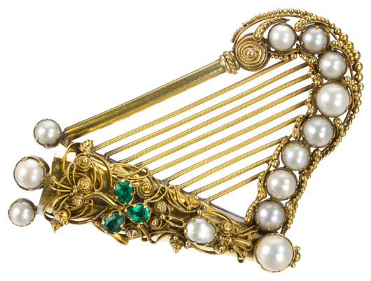 This Irish gold cannetille brooch with natural pearls and Columbian emeralds, circa 1820, is priced in the region of £5,000 ($8,080) when it is offered by T. Robert at the Cheshire Luxury Antiques and Fine Art Fair. Image courtesy T. Robert and Cheshire Luxury Antiques and Fine Art Fair.
